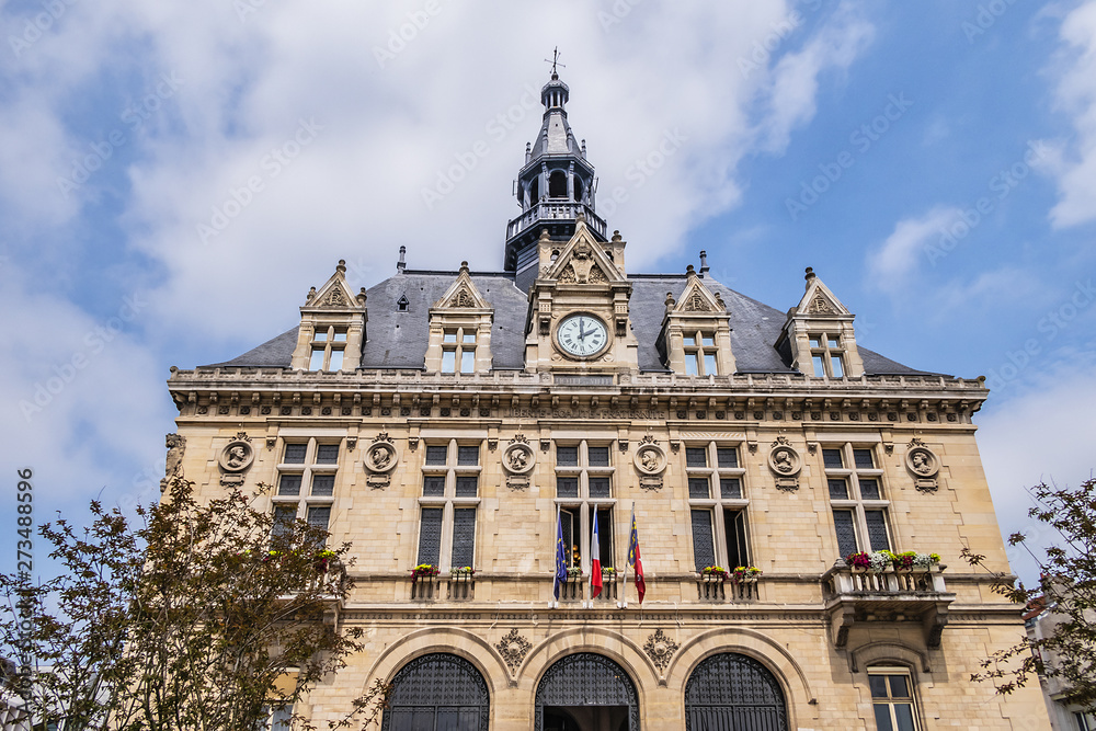 Architectural fragments of Vincennes Hotel de ville (1887 - 1891) or Town hall of Vincennes. Vincennes - a commune in the Val-de-Marne department in the eastern suburbs of Paris, France.