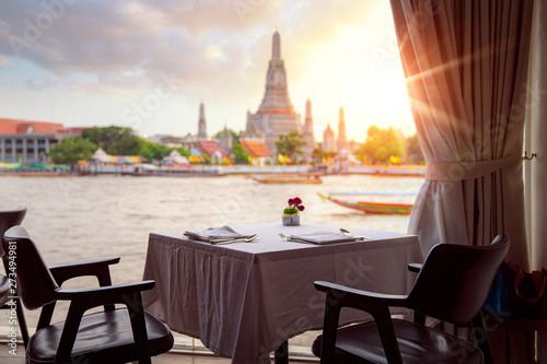 Wat Arun temple photo