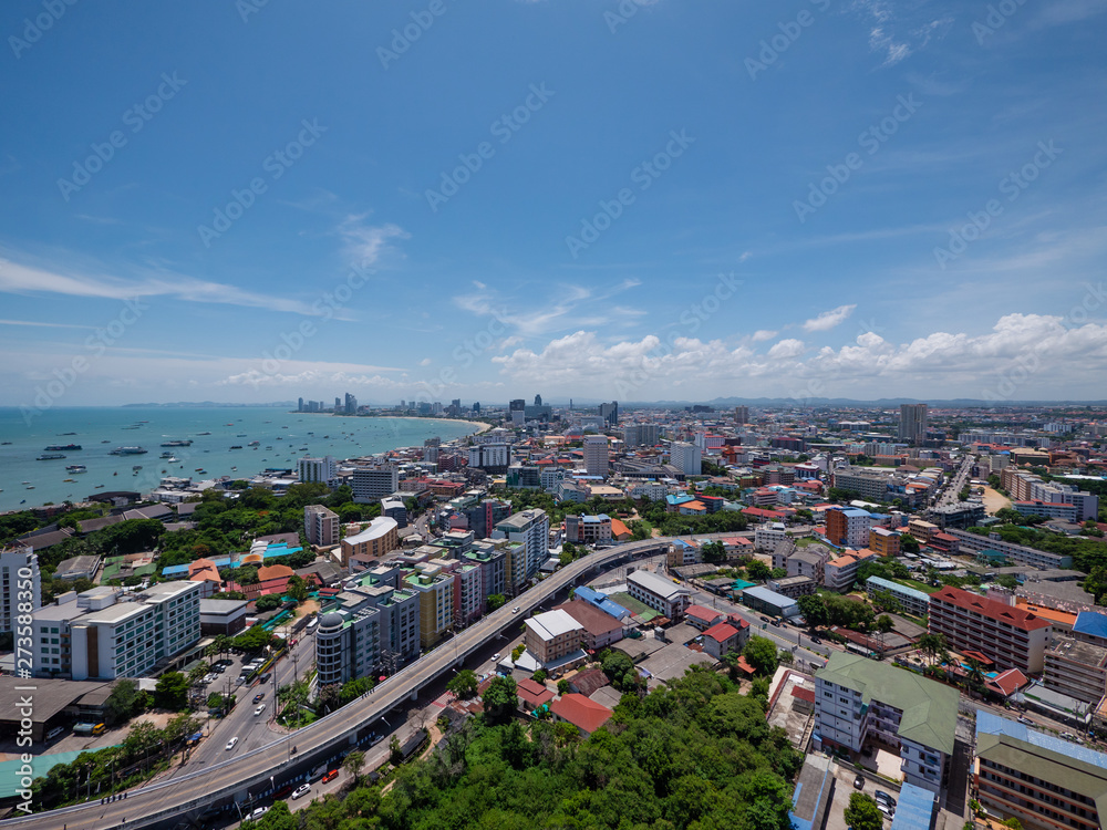 Fototapeta premium The skyline of Pattaya, Thailand