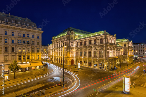 Vienna State Opera at night, Vienna, Austria. © phant