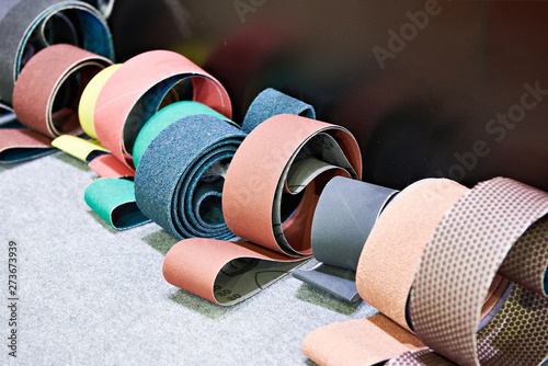 Sandpaper for grinding machines photo