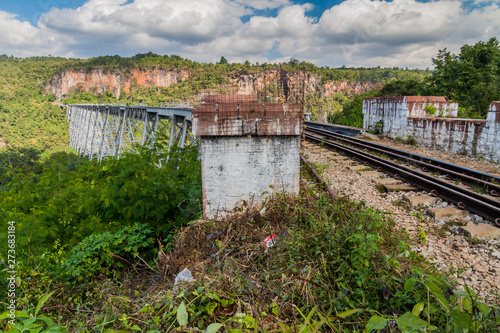 Gokteik (Goteik or Gok Teik) viaduct on the railway line Mandalay - Hsipaw, Myanmar photo