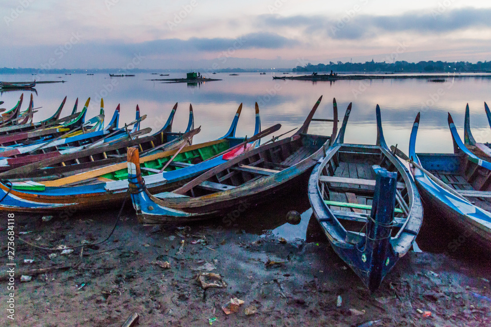 Morning view of boats at Taungthaman lake in Amarapura near Mandalay, Myanmar