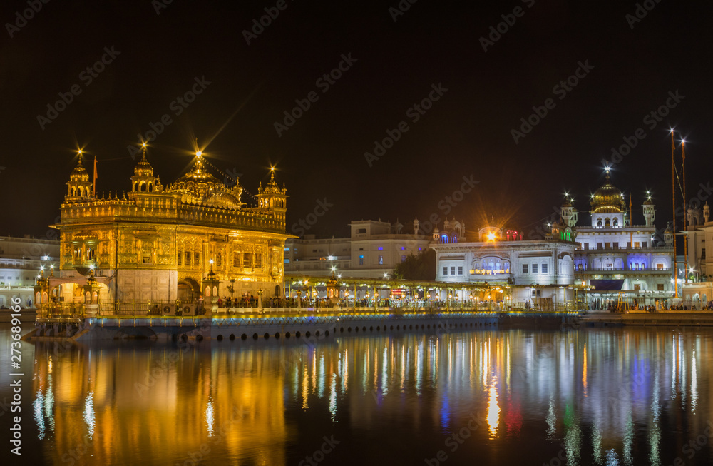 Fototapeta premium Amritsar, India - a main historical sites in India and Punjab, the Golden Temple is one of the most spiritually significant temples for Sikhism