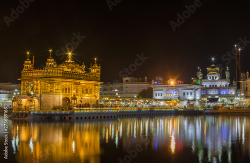 Fototapeta Naklejka Na Ścianę i Meble -  Amritsar, India - a main historical sites in India and Punjab, the Golden Temple is one of the most spiritually significant temples for Sikhism
