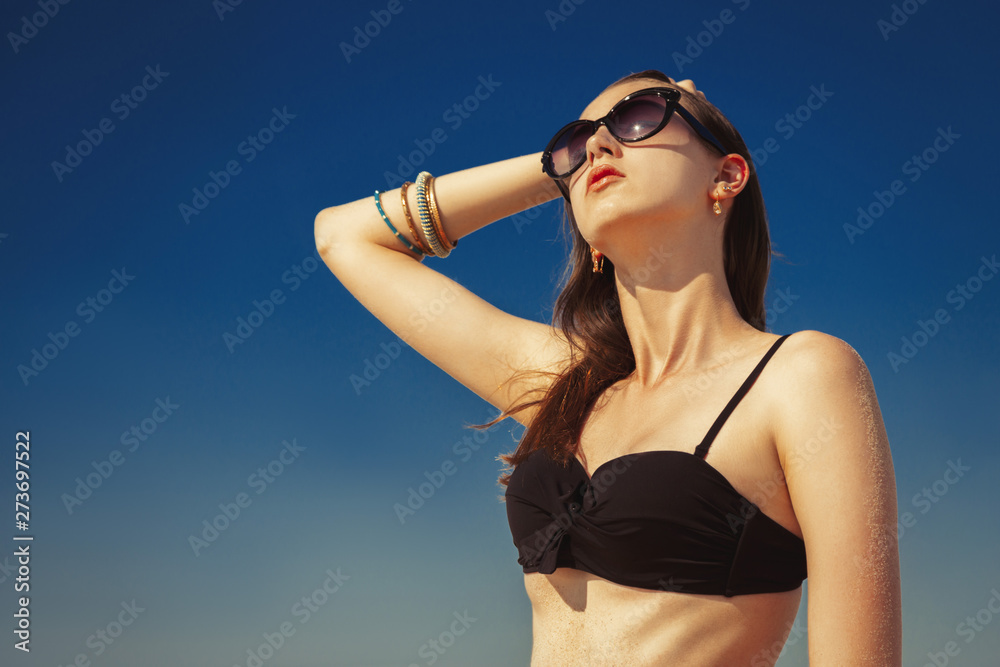 beautiful girl tanning beautiful girl tanning