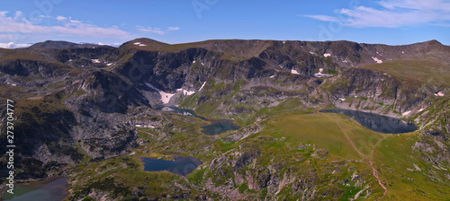 Fototapeta Naklejka Na Ścianę i Meble -  aerial view of mountains