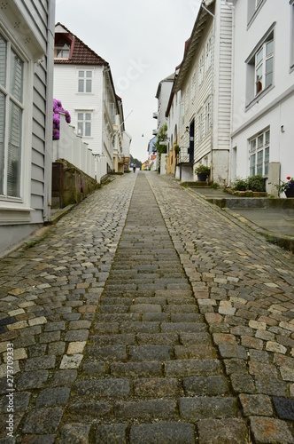 A Narrow Street in Bergen © Alex