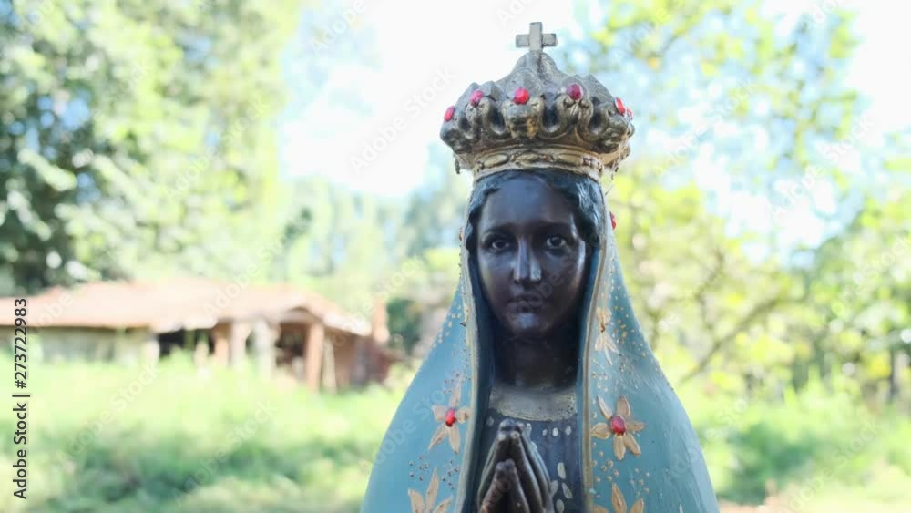 Sculpture of the image of 