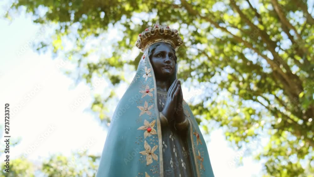 Sculpture of the image of 