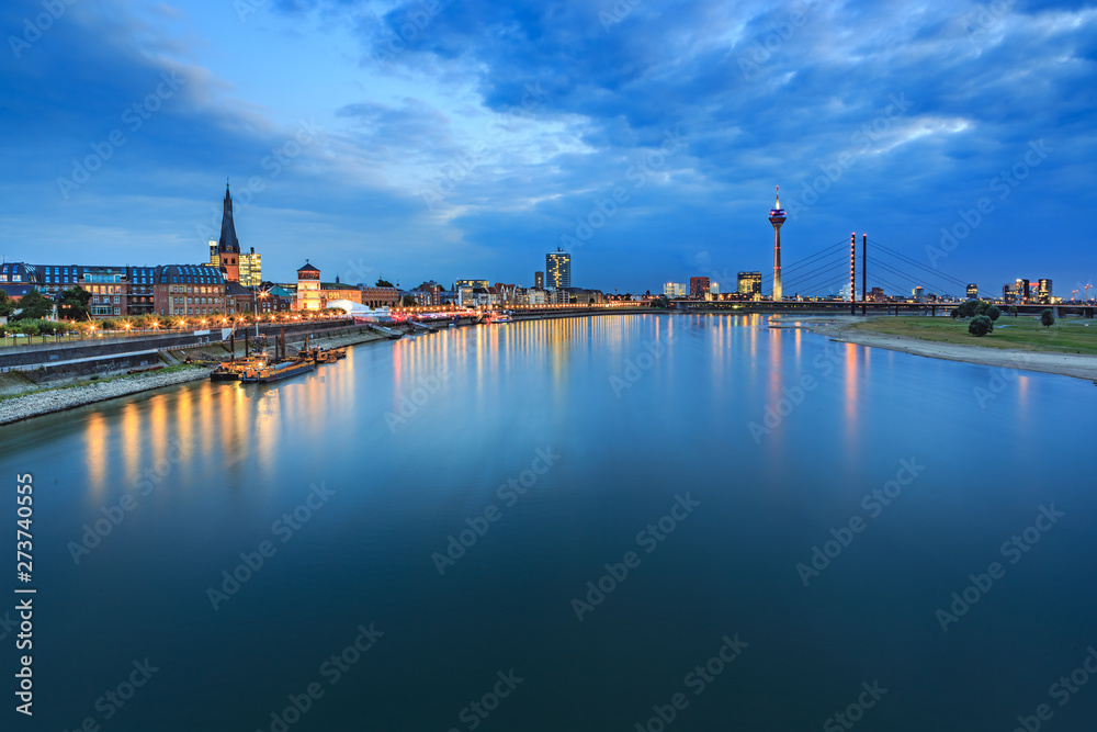 Dusseldorf by night