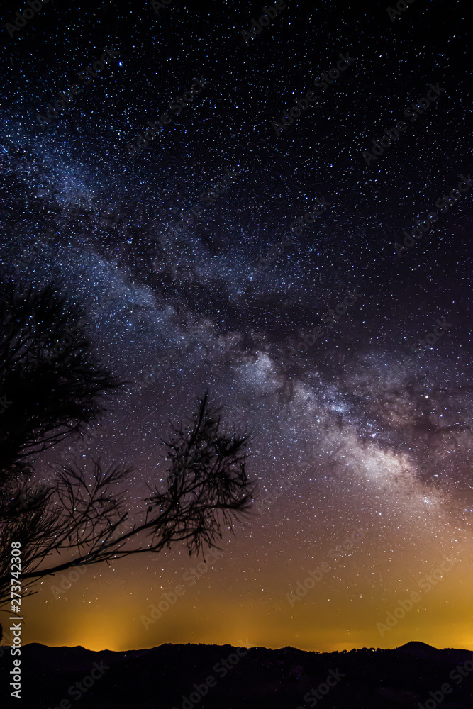 A sky full of stars, milky way from Spain