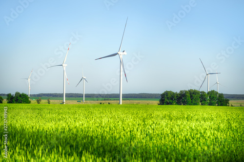 Wind power plant in the bri...