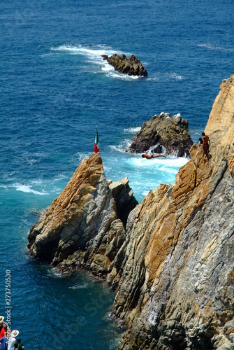  Cliff Divers, La Quebrada, Acapulco Mexico