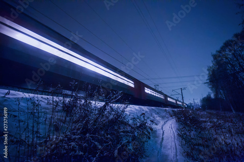 Foto NIGHT  TRAIN in Russia  : the train goes on the Trans-Siberian Railway