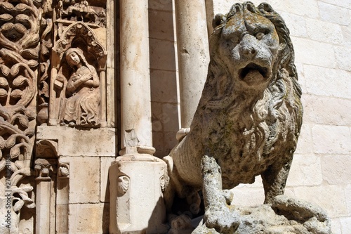 Fotografie Altamura (Bari) - Dettaglio del Portale del Duomo Cattedrale