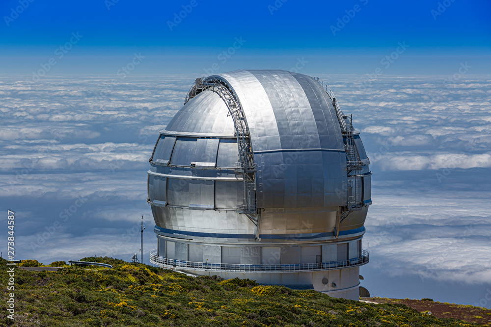 Foto Stock Gran Telescopio Canarias (GranTeCan, GTC) | Adobe Stock