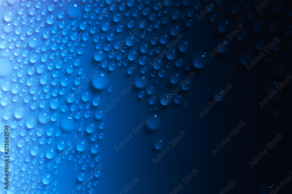 Water Drops. Bubbles close-up. The texture of gel cream. Oxygen bubbles in clear blue water, close-up. Mineral water. Water enriched with oxygen. - obrazy, fototapety, plakaty 