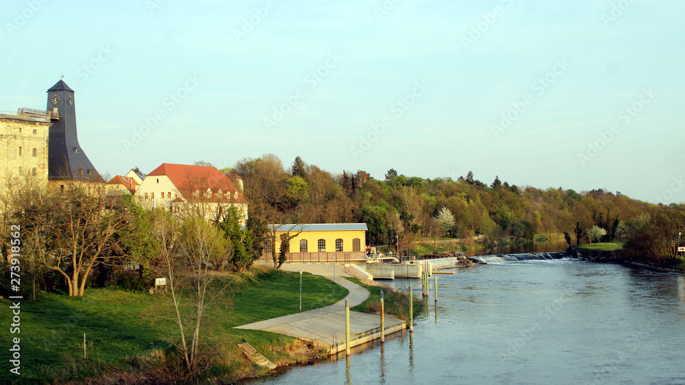 Bad Dürrenberg Borlachturm und Wasserkraftwerk an der Saale 