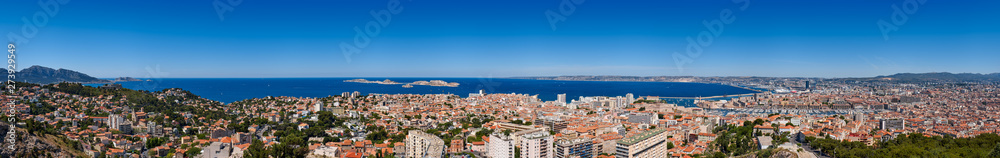 France, Bouches-du-Rhône (13), Marseille harbor. Panoramic summer view including Bompard, Endoume and Vieux Port with the Mediteranean Sea and the Frioul archipelago. Europe