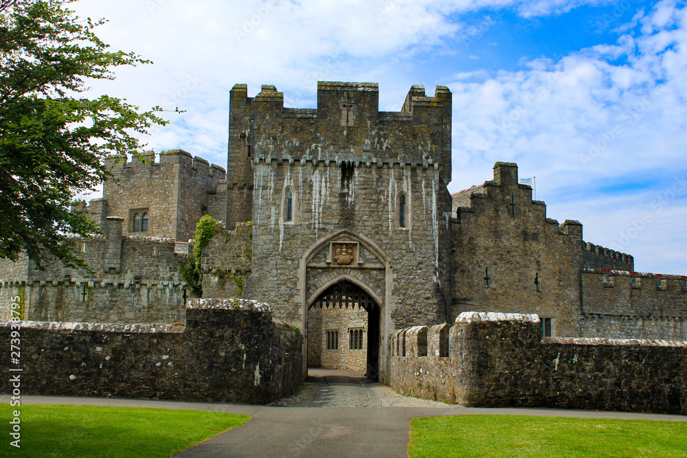 St Donat's Castle, Cardiff