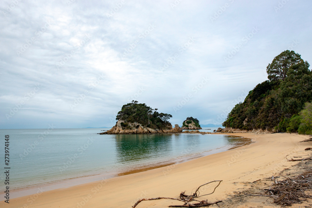 Fototapeta premium Split Apple Rock,South Island New Zealand