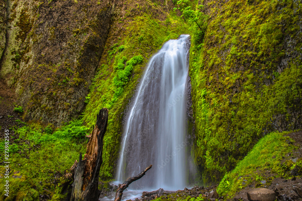 Beautiful Morning Hike to Wahkeena Falls on Columbia Gorge in Portland, Oregon