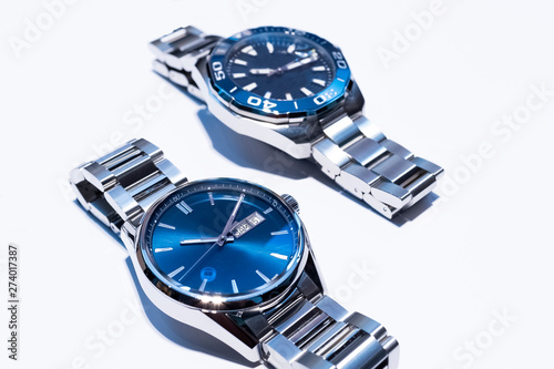 Reloj de calidad con azul