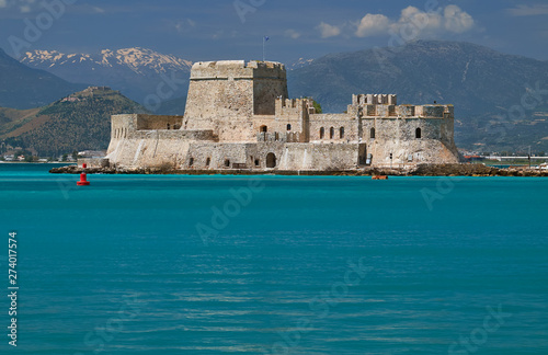 Venezianische Festung Bourtzi, Hafen von Nafplio, Argolis, Peloponnes, Griechenland.