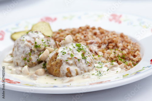 buckwheat with cutlets