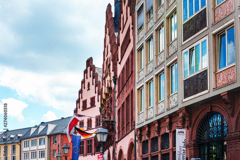 Obraz premium Frankfurt, Germany - June 12, 2019: Old Town of Frankfurt am Main, Germany.