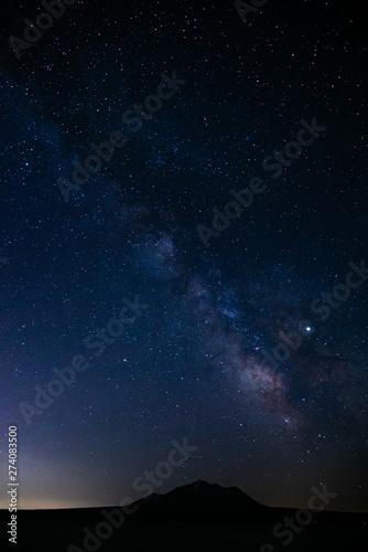 北海道の星空と天の川 / 北海道の観光イメージ © tkyszk