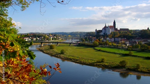 Meißen inmitten der Weinberge in Sachsen am Fluss Elbe im Herbst photo