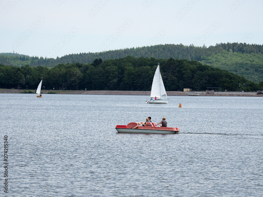 Fototapeta premium Bostalsee - Stausee im nördlichen Saarland
