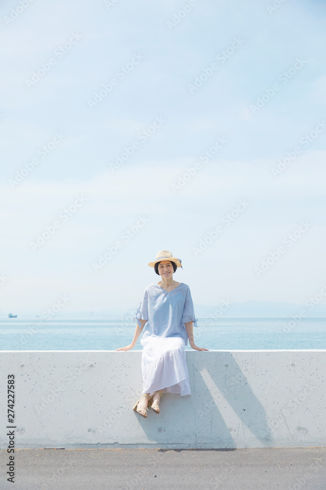 女性 海 女性 海