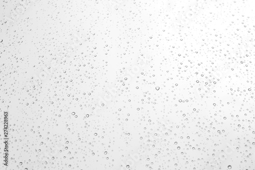 Photo drops of water on the glass