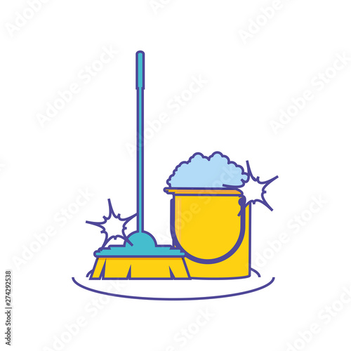 Isolated cleaning brush and bucket design
