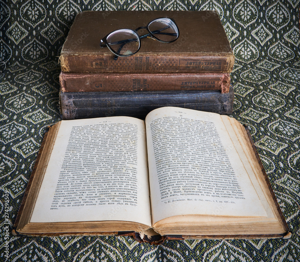 Obraz premium composition of old books in a stack