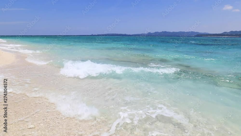 沖縄の美しいビーチ