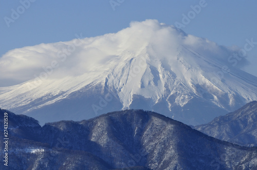 雲被る富士山 © Green Cap 55