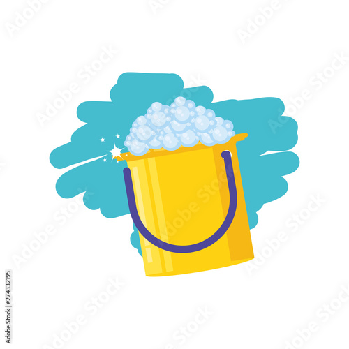 Isolated cleaning bucket with foam design