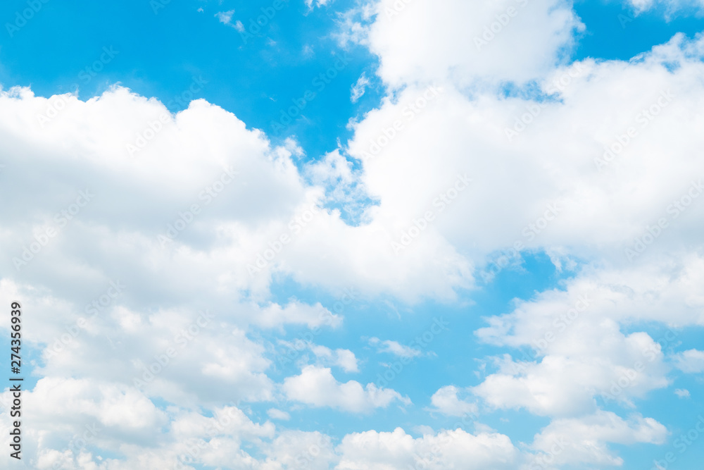 Obraz premium Beautiful blue sky clouds for background.