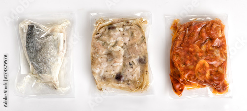 Fotografie Three different fresh vacuum packed healthy meals