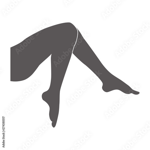 女性　脚