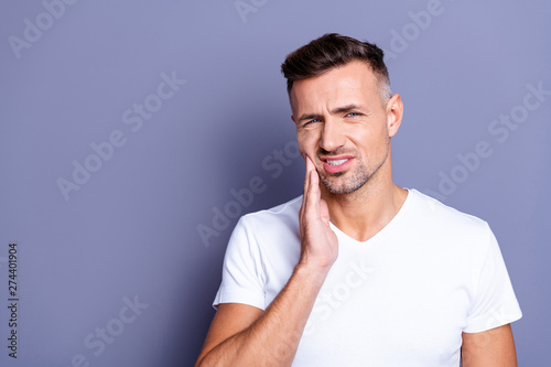 Konstfotografi Close up photo amazing he him his middle age macho hand arm hold cheekbone teeth