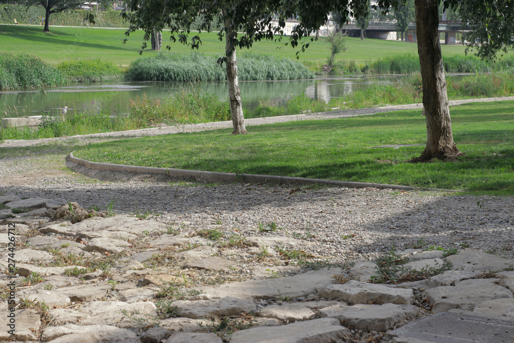 Caminito del río