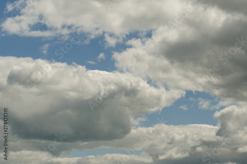 Clouds in the sky background, cloudy day © Никита Богачев