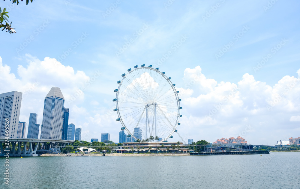 Singapore flyer, ferris wheel in sunny day, Singapore tourist attraction