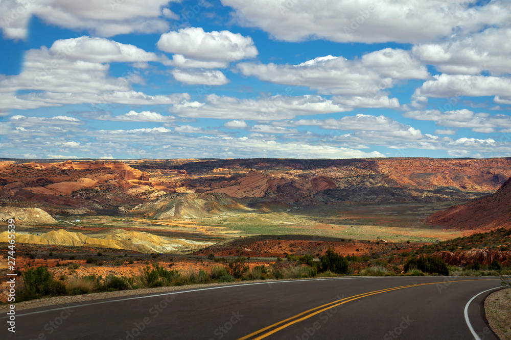 Scenic Drive Through Arches National Park, Utah Scenic Drive Through Arches National Park, Utah