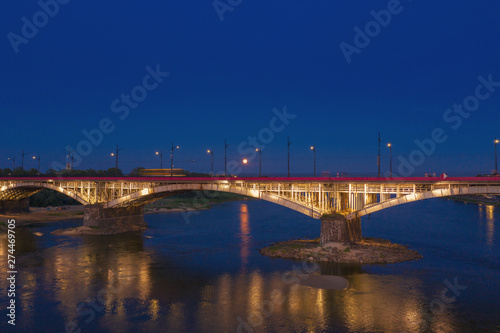 Warsaw Bridge by night